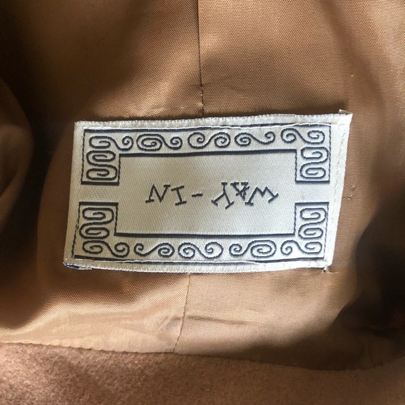 Vintage Tan cropped pea coat blazer - Picture 3 of 3